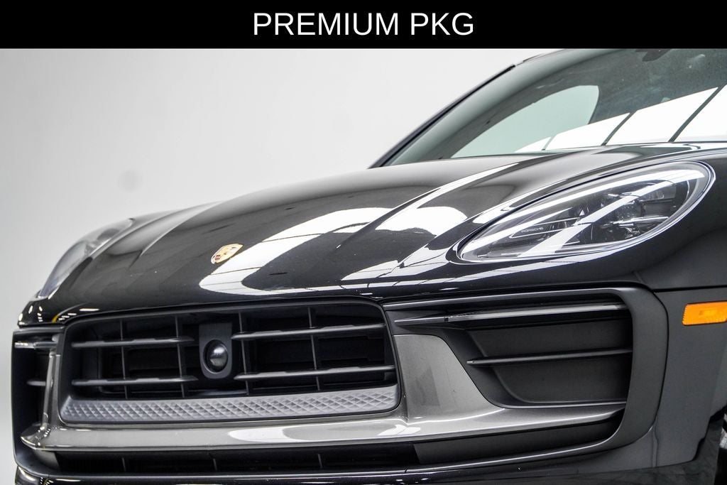 2023 Porsche Macan T