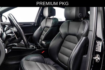 2023 Porsche Macan T