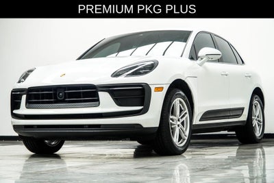 2023 Porsche Macan Base
