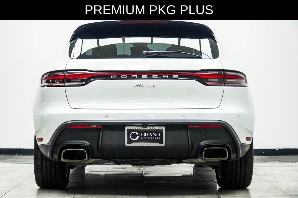 2023 Porsche Macan Base