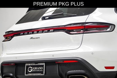 2023 Porsche Macan Base