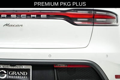 2023 Porsche Macan Base