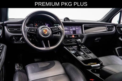 2023 Porsche Macan Base