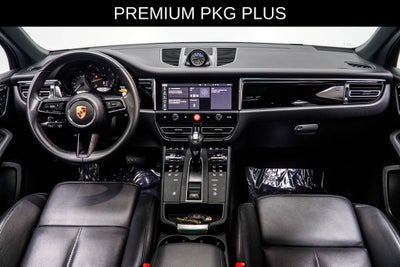 2023 Porsche Macan Base