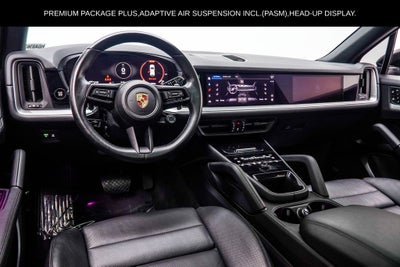 2024 Porsche Cayenne Base