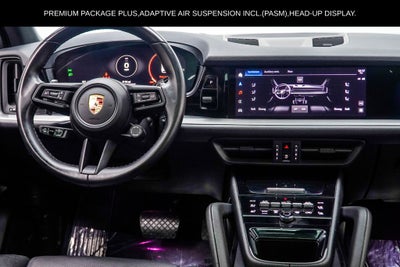 2024 Porsche Cayenne Base
