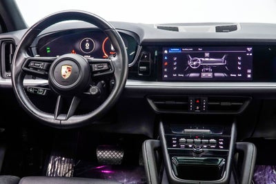 2024 Porsche Cayenne Base