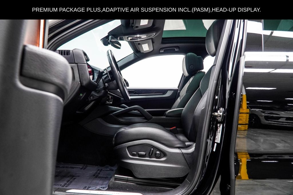 2024 Porsche Cayenne Base