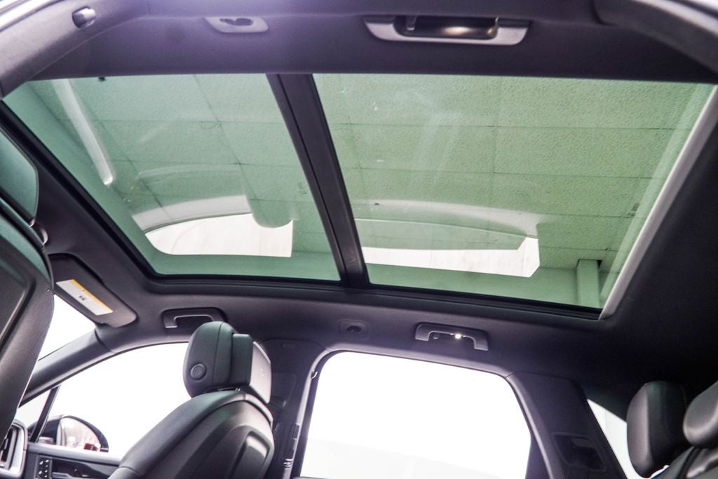 2024 Porsche Cayenne Base
