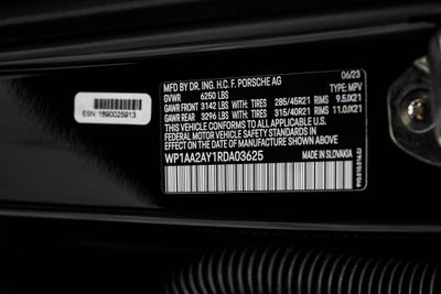 2024 Porsche Cayenne Base