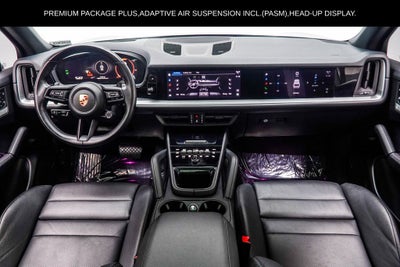2024 Porsche Cayenne Base