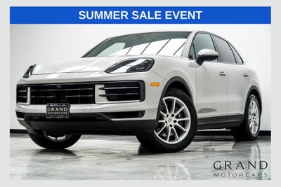 2024 Porsche Cayenne Base