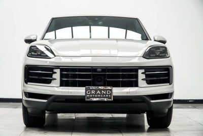 2024 Porsche Cayenne Base