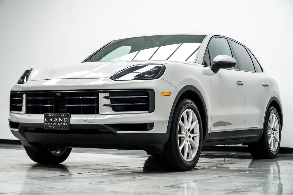 2024 Porsche Cayenne Base