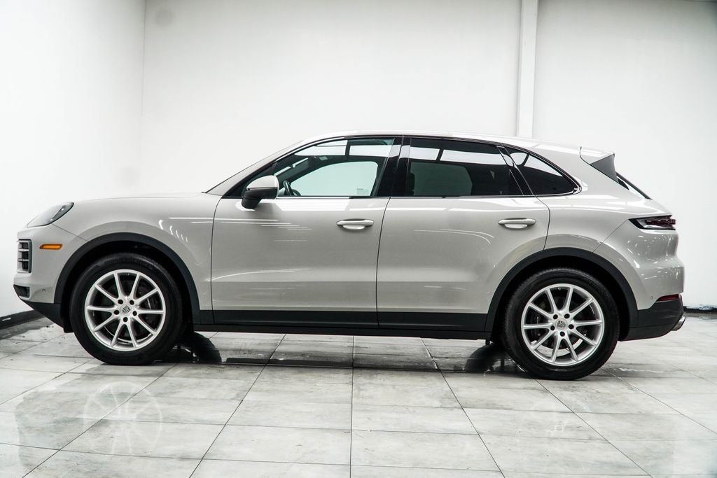 2024 Porsche Cayenne Base