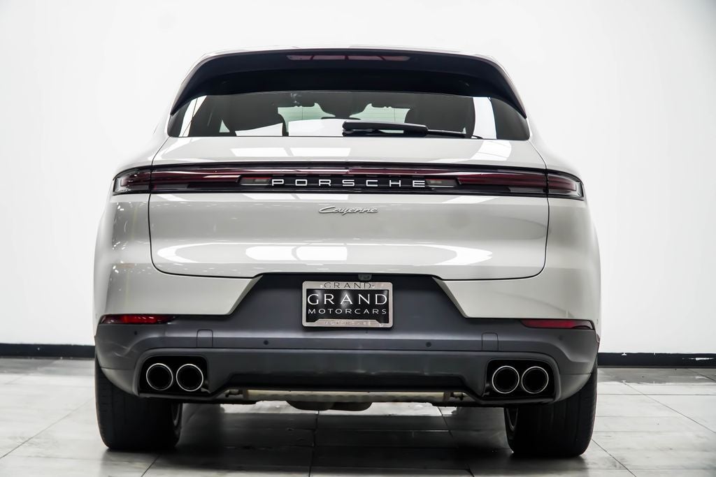 2024 Porsche Cayenne Base