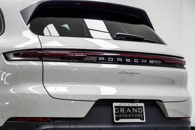 2024 Porsche Cayenne Base