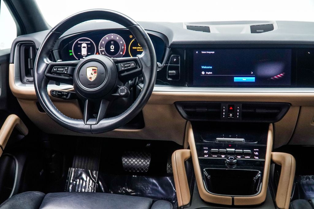 2024 Porsche Cayenne Base