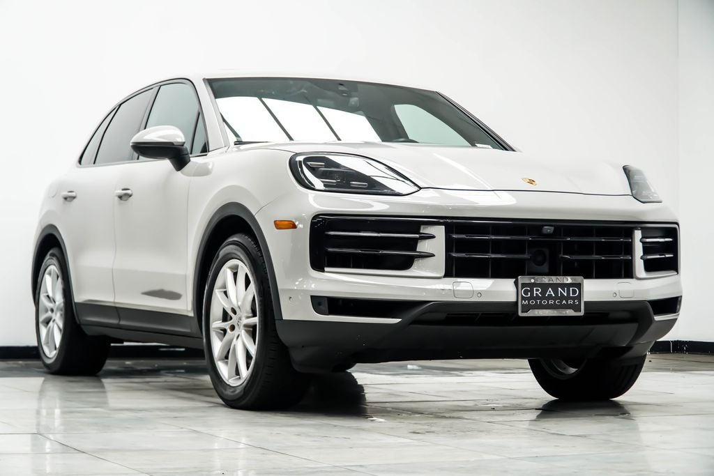 2024 Porsche Cayenne Base