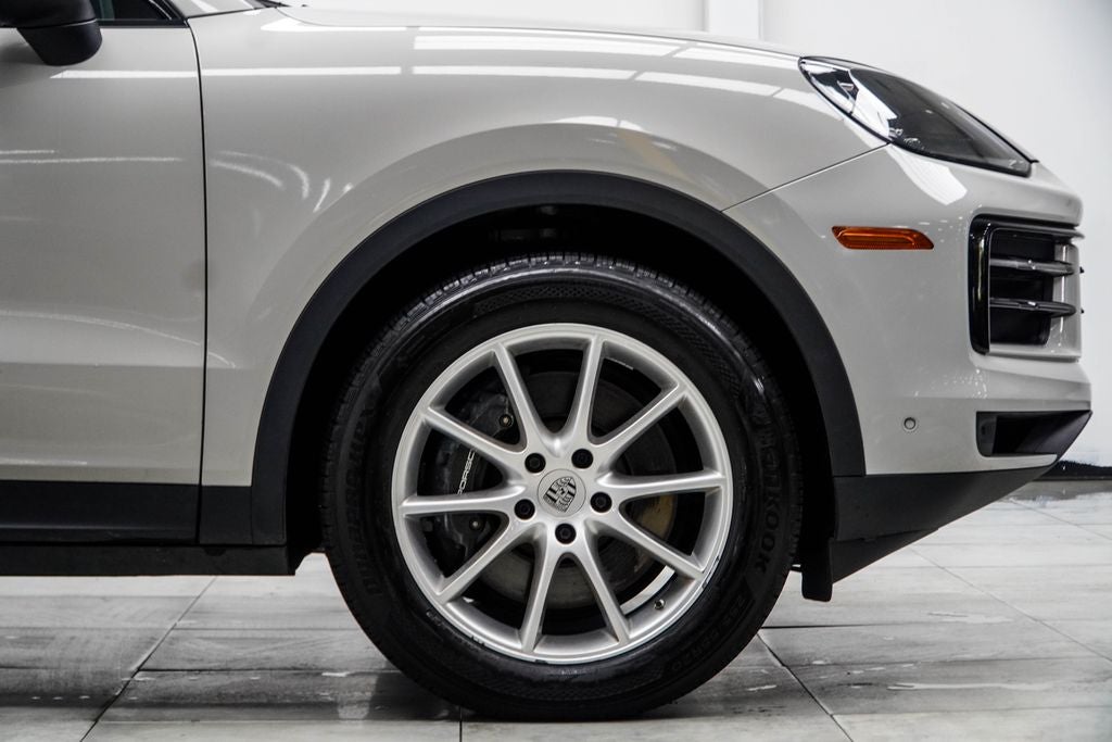 2024 Porsche Cayenne Base