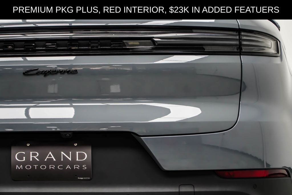 2024 Porsche Cayenne E-Hybrid Base