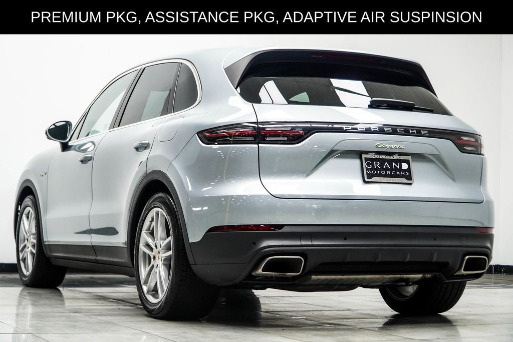 2023 Porsche Cayenne E-Hybrid Base