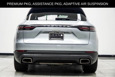 2023 Porsche Cayenne E-Hybrid Base