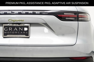 2023 Porsche Cayenne E-Hybrid Base