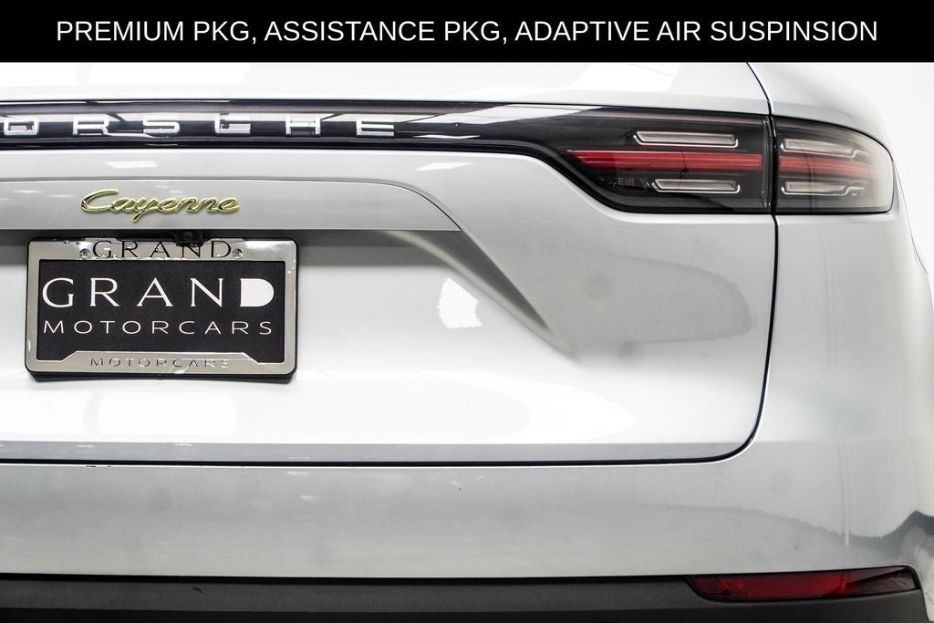 2023 Porsche Cayenne E-Hybrid Base