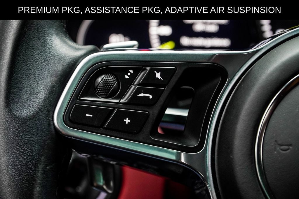 2023 Porsche Cayenne E-Hybrid Base