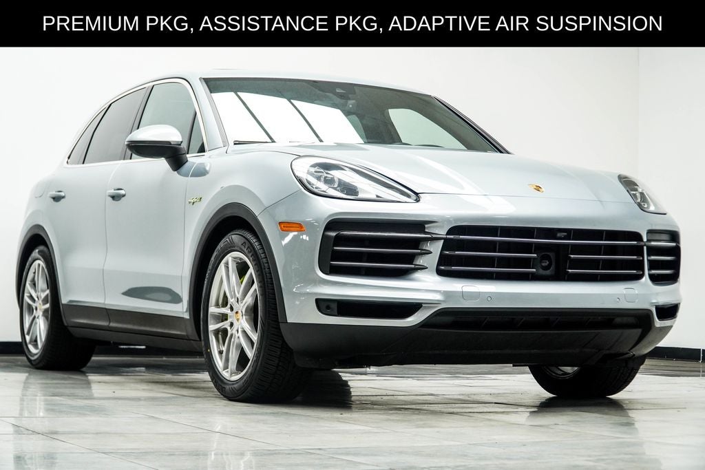 2023 Porsche Cayenne E-Hybrid Base