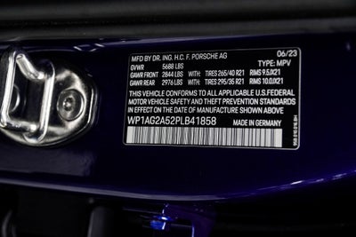 2023 Porsche Macan S