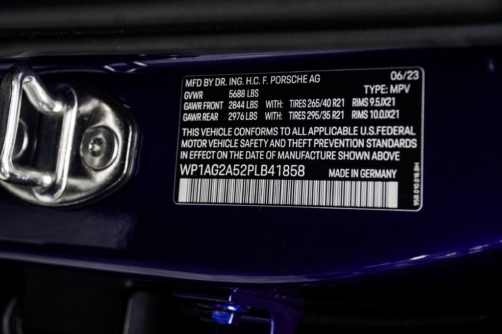 2023 Porsche Macan S