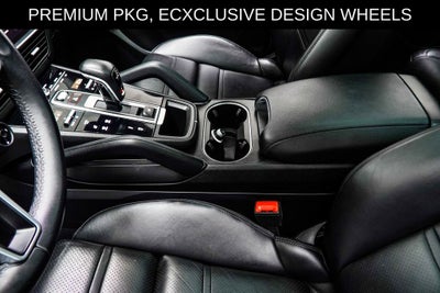2023 Porsche Cayenne Coupe Base