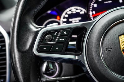 2023 Porsche Cayenne Coupe Base