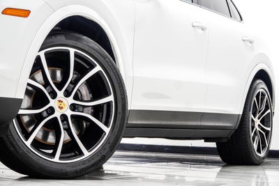2023 Porsche Cayenne Coupe Base