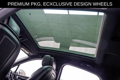 2023 Porsche Cayenne Coupe Base