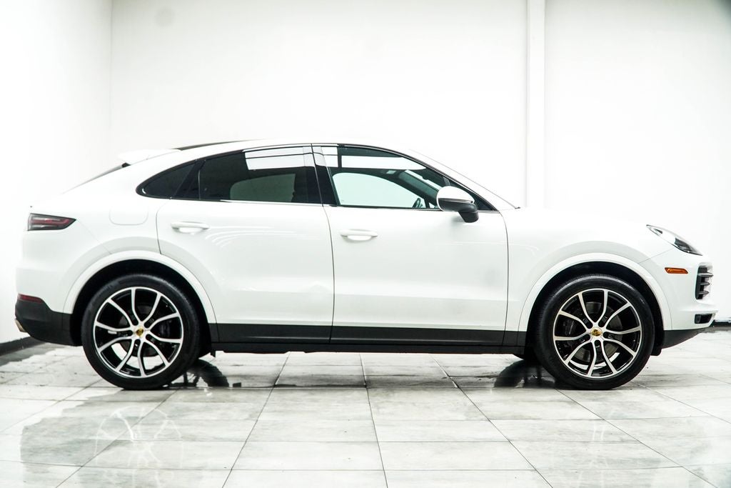 2023 Porsche Cayenne Coupe Base