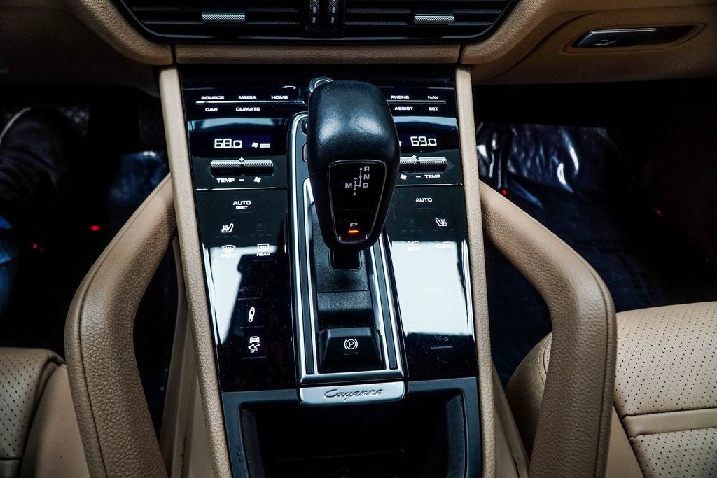 2023 Porsche Cayenne Coupe Base