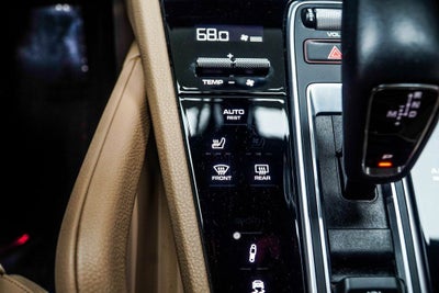 2023 Porsche Cayenne Coupe Base