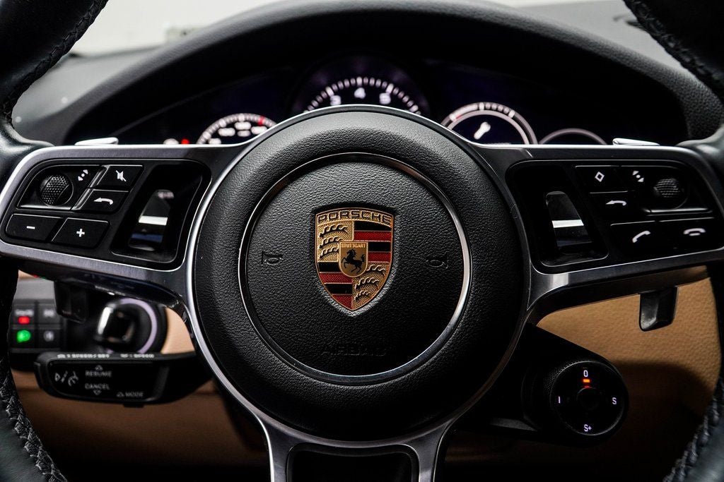 2023 Porsche Cayenne Coupe Base