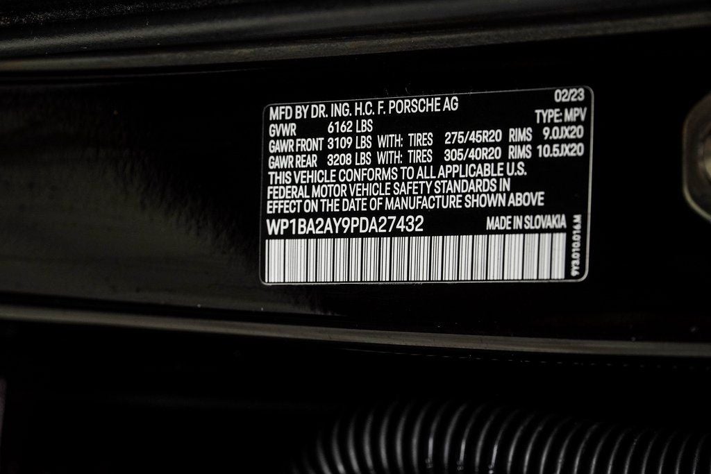 2023 Porsche Cayenne Coupe Base