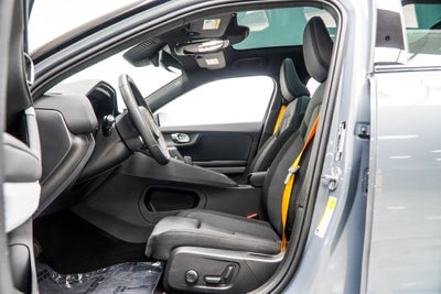 2023 Polestar 2 Long Range Dual Motor Performance Plus