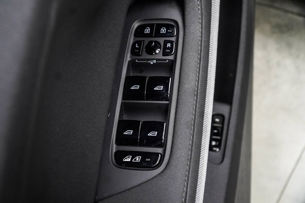 2024 Polestar 2 Long Range Dual Motor