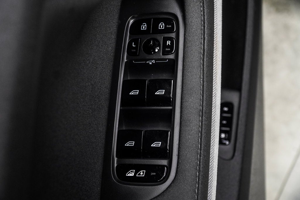 2024 Polestar 2 Long Range Dual Motor