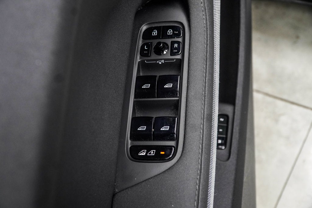 2024 Polestar 2 Long Range Dual Motor