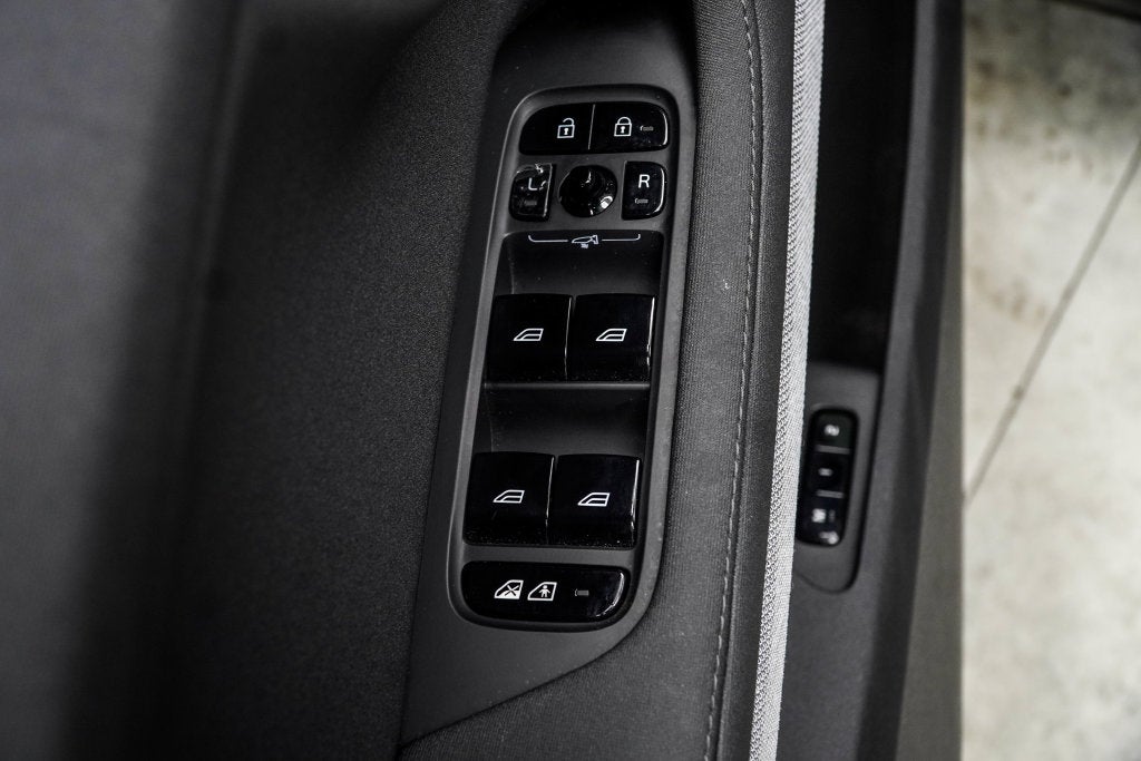 2024 Polestar 2 Long Range Dual Motor Performance Plus