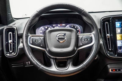 2021 Volvo XC40 T5 Inscription