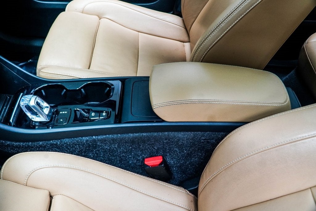 2021 Volvo XC40 T5 Inscription