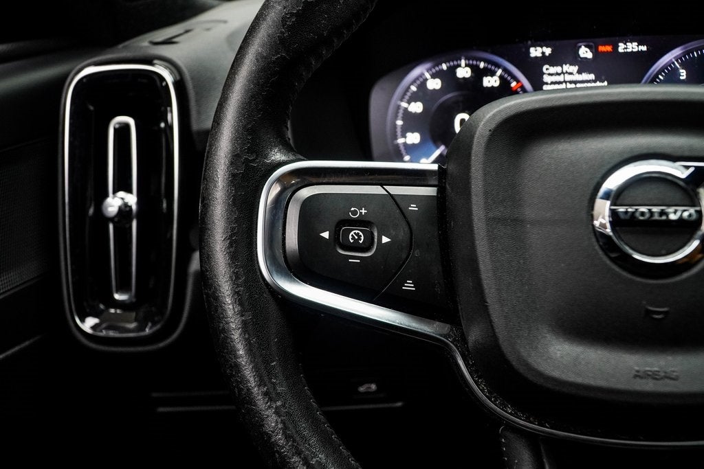 2021 Volvo XC40 T5 Inscription